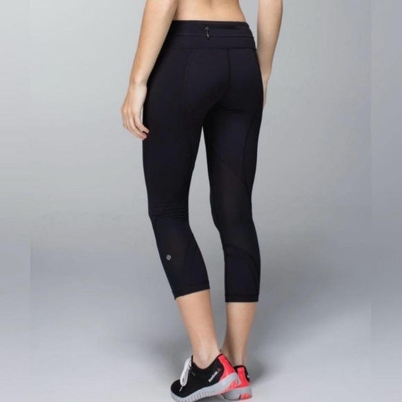 PRE-OWNED LULULEMON FAST & FREE LEGGINGS SIZE 8 - Picture 1 of 7